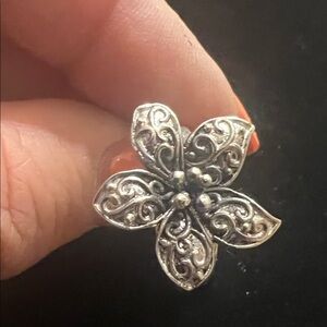 925 STERLING Silver Floral Ring SIZE 9